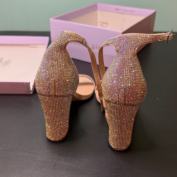 Madden Girl Women's Glittering Heels - Bella Blush 4 inch Silver multi NWT - Picture 4 of 7